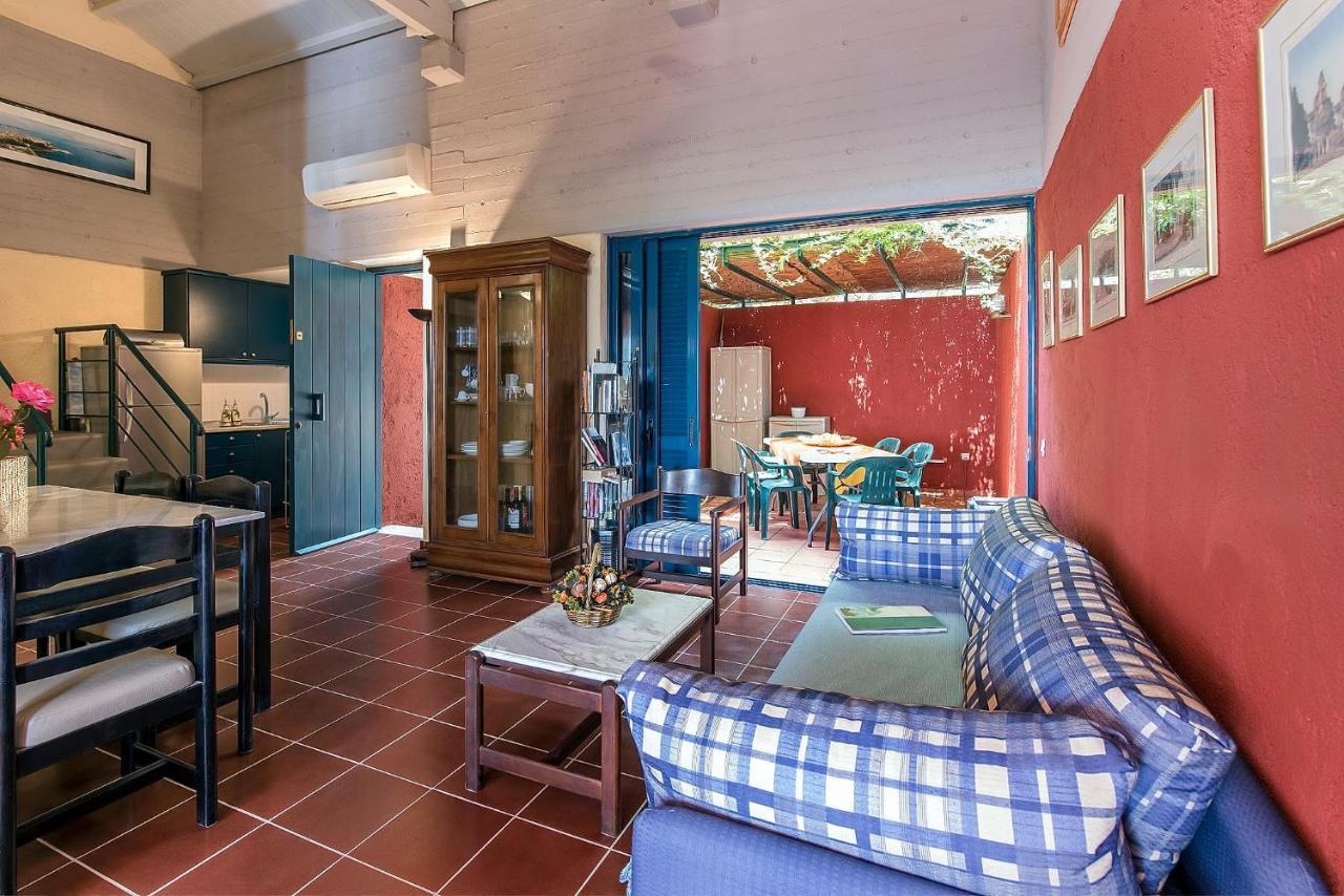 Barbati Breeze Apartments エクステリア 写真