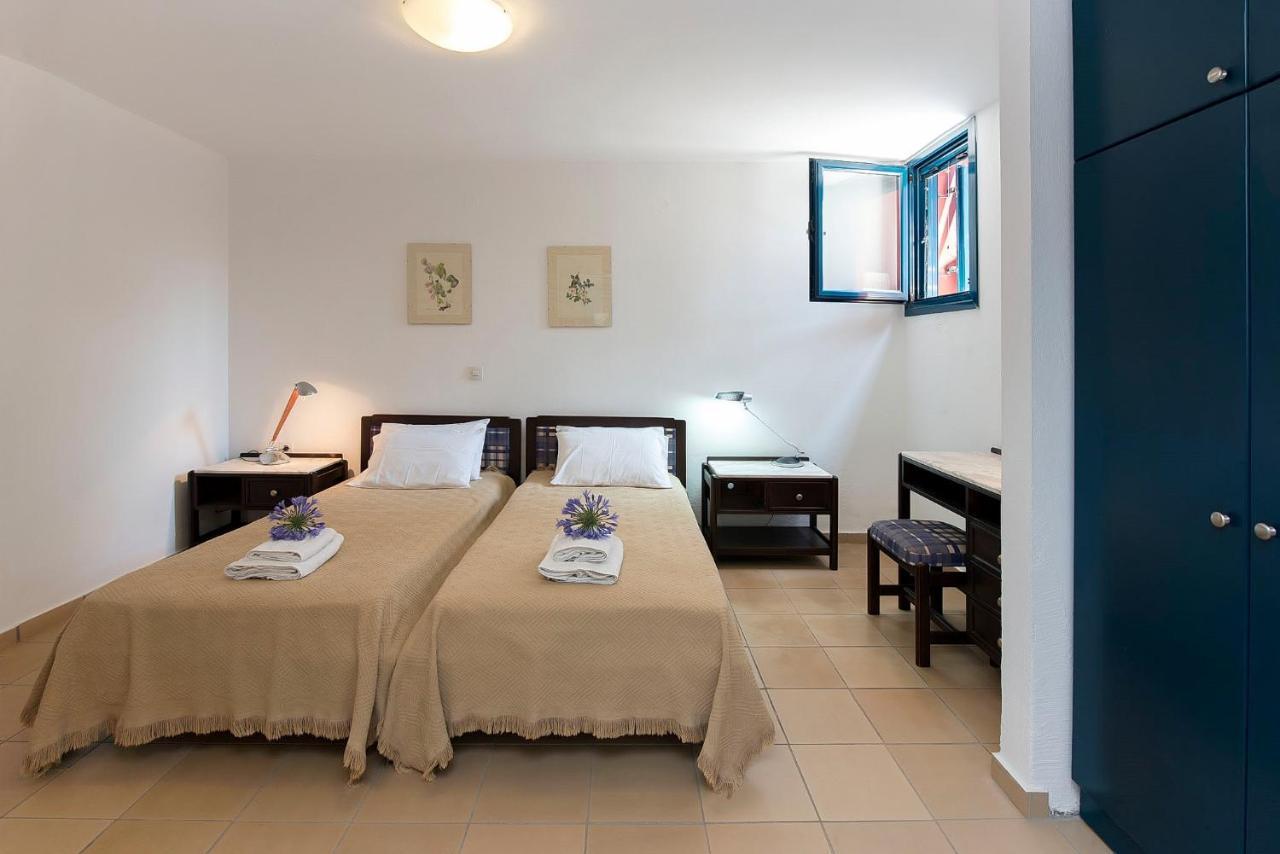 Barbati Breeze Apartments エクステリア 写真